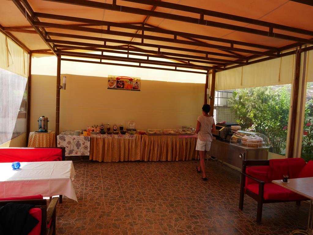 Longhouse Inn Hotel ダルヤン エクステリア 写真