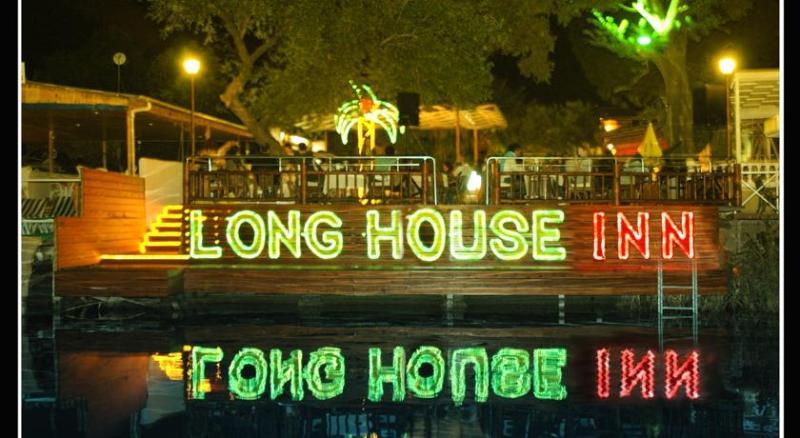 Longhouse Inn Hotel ダルヤン エクステリア 写真