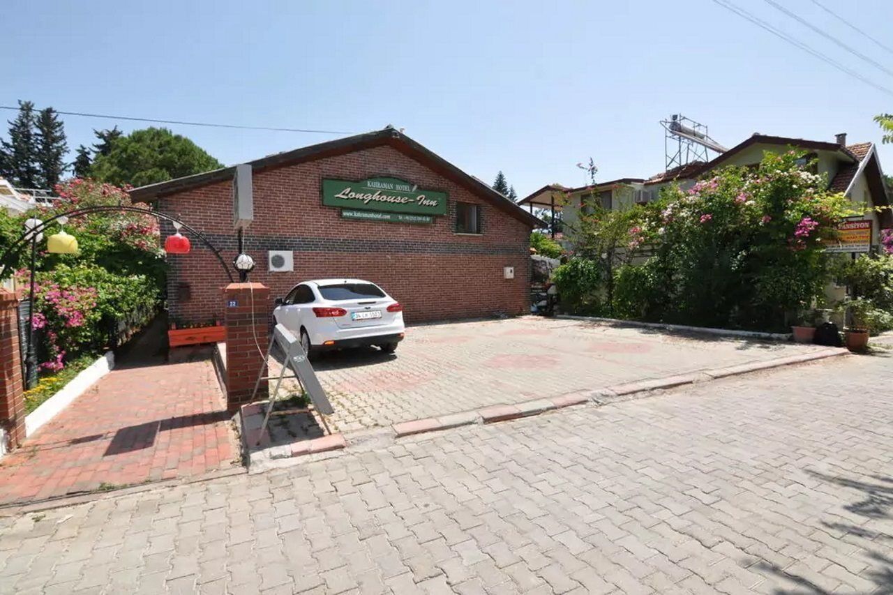 Longhouse Inn Hotel ダルヤン エクステリア 写真